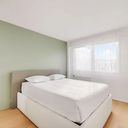 公寓 Spacious Apartment- 3br 6p - *